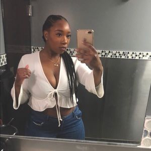 Meet your Posher, Lani